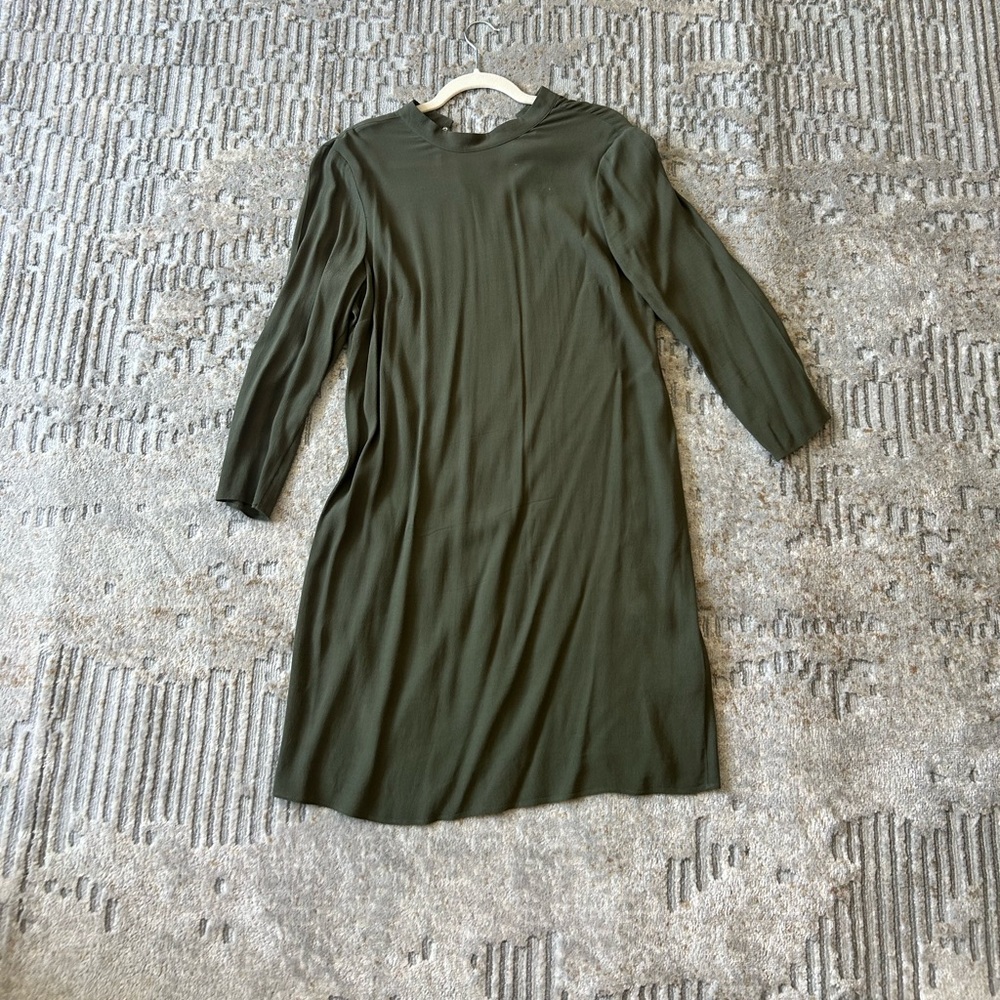& other stories Olive Green Women's Dress size 8 missing button at back
